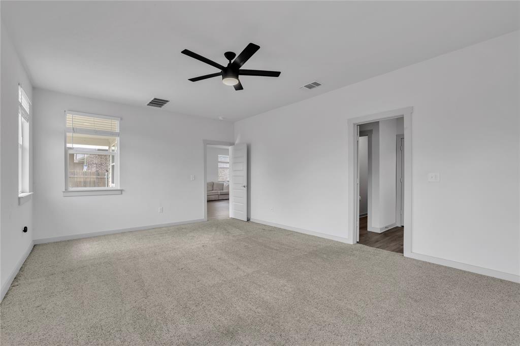10633 Defender Trail Austin, TX 78754 - Photo 20 of 33