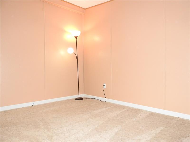 146 Protzman Road Butler, PA 16002 - Photo 8 of 16