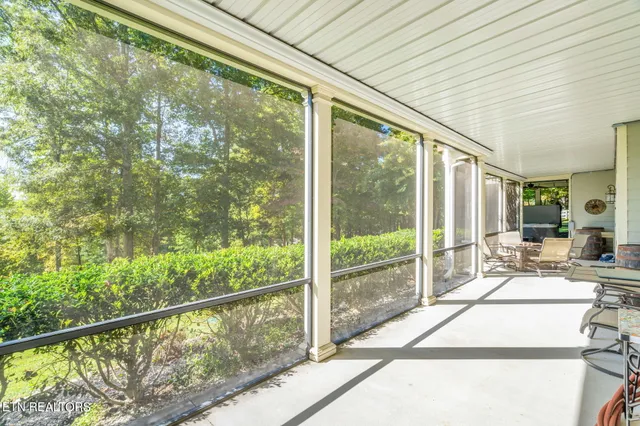 $895,000 | 209 Bucks And Doe Lane, La Follette, TN 37766