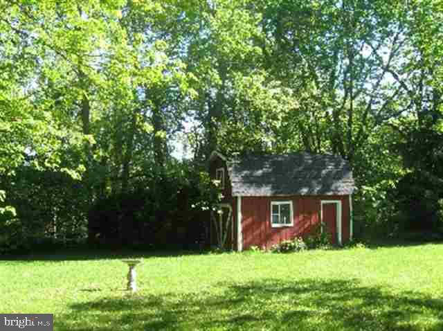 5 Burgners Mill Road Carlisle, PA 17015 - Photo 21 of 25 Gallery Image 21