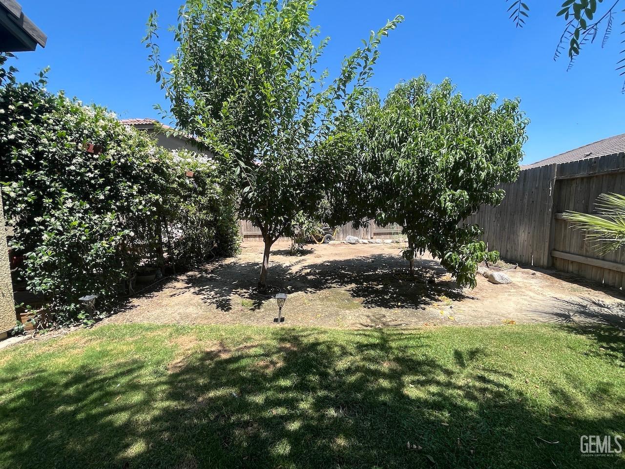 Undisclosed Address Bakersfield, CA 93307 - Photo 20 of 27