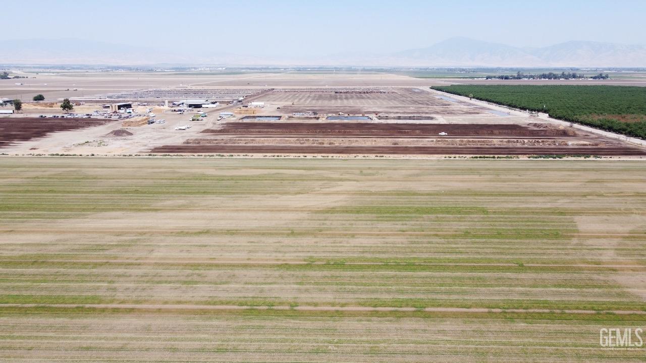 Undisclosed Address Bakersfield, CA 93307 - Photo 23 of 27