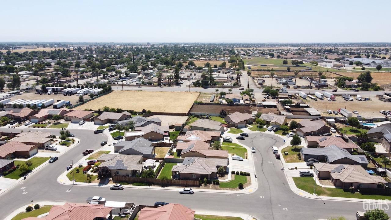 Undisclosed Address Bakersfield, CA 93307 - Photo 26 of 27