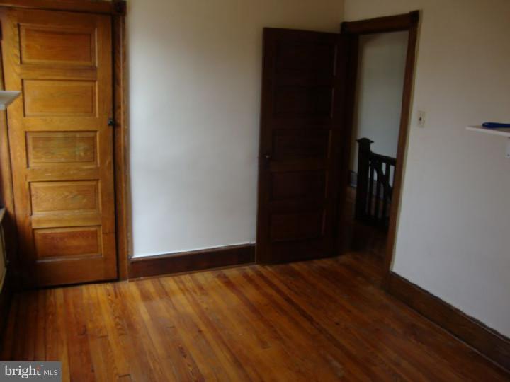 5334 Ridge Avenue Philadelphia, PA 19128 - Photo 18 of 22 Gallery Image 18