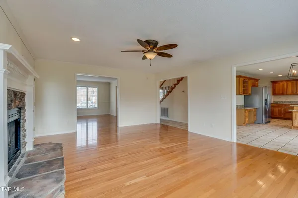 $539,900 | 115 Wedgewood Circle, Elizabethton, TN 37643