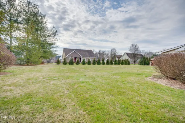 $539,900 | 115 Wedgewood Circle, Elizabethton, TN 37643