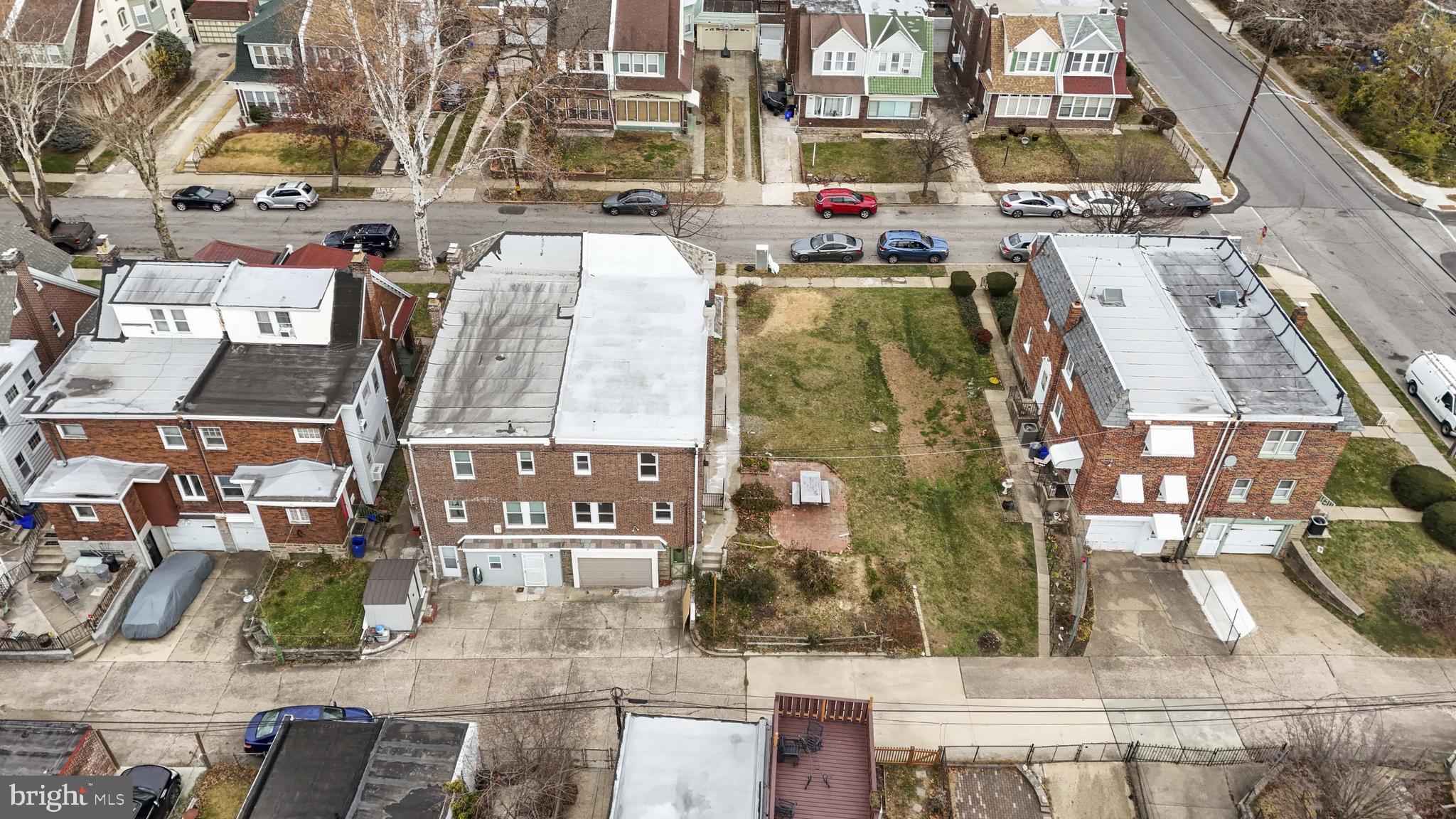 1064 Allengrove Street Philadelphia, PA 19124 - Photo 4 of 34 Aerial Back