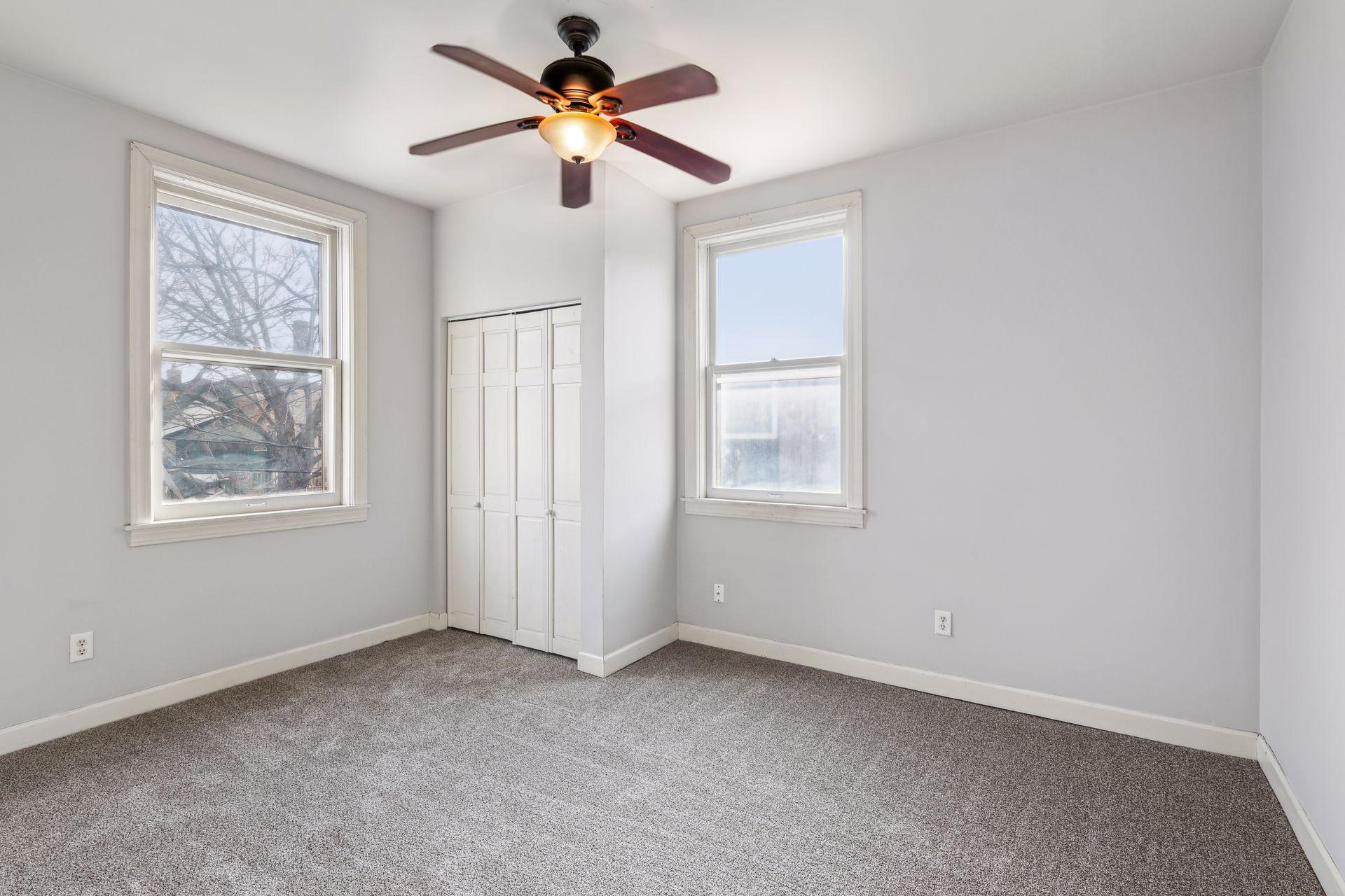 2021 3rd Avenue South Minneapolis, MN 55404 - Photo 15 of 26