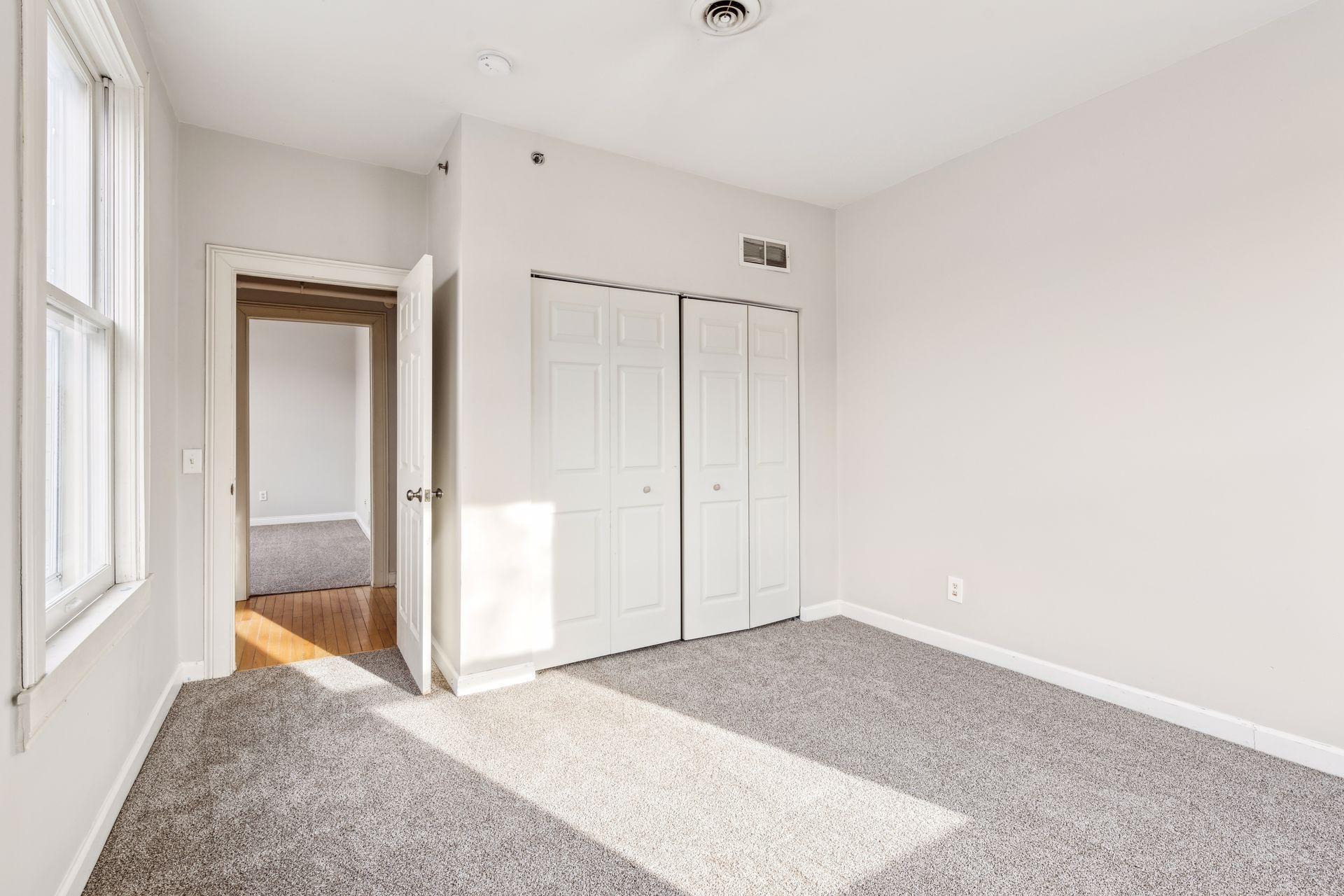 2021 3rd Avenue South Minneapolis, MN 55404 - Photo 21 of 26