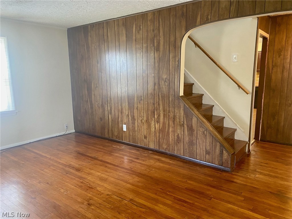 20903 Watson Road Maple Heights, OH 44137 - Photo 4 of 20 Gallery Image 4