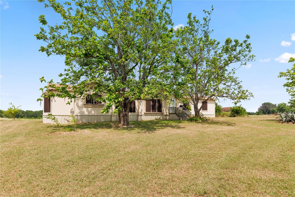 1413 Water Well Road Lorena, TX 76655 - Photo 7 of 22