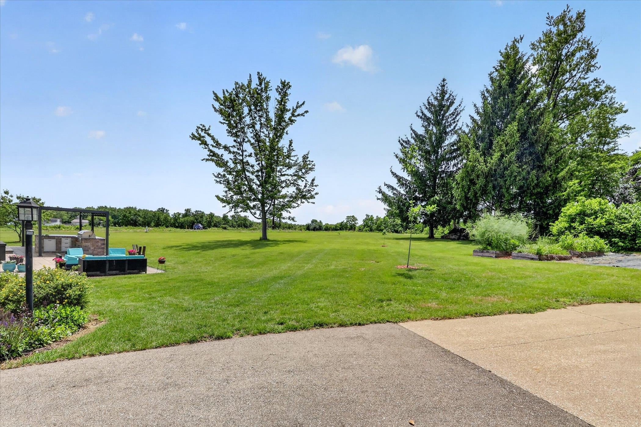 2458 South Madison Road Beloit, WI 53511 - Photo 43 of 51