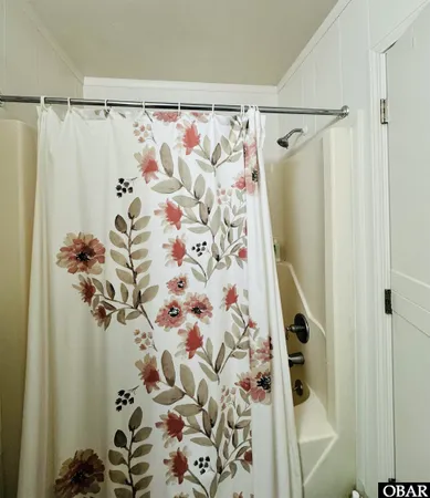 $579,000 | 319 West Ocean Acres Drive, Kill Devil Hills, NC 27948