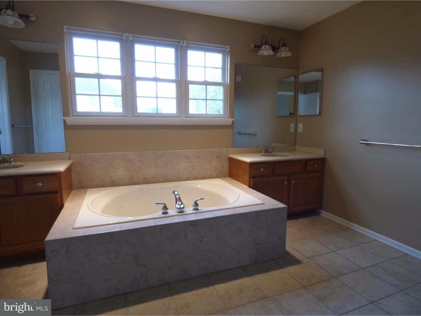 2 Dahlia Road Deptford, NJ 08080 - Photo 16 of 24 Gallery Image 16