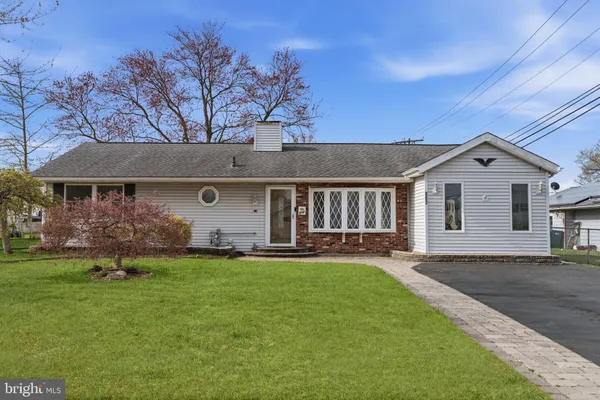 $424,900 | 802 Eldridge Road, Fairless Hills, PA 19030