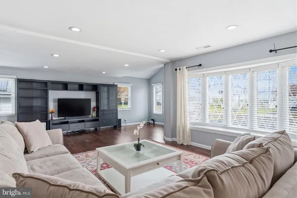 $424,900 | 802 Eldridge Road, Fairless Hills, PA 19030