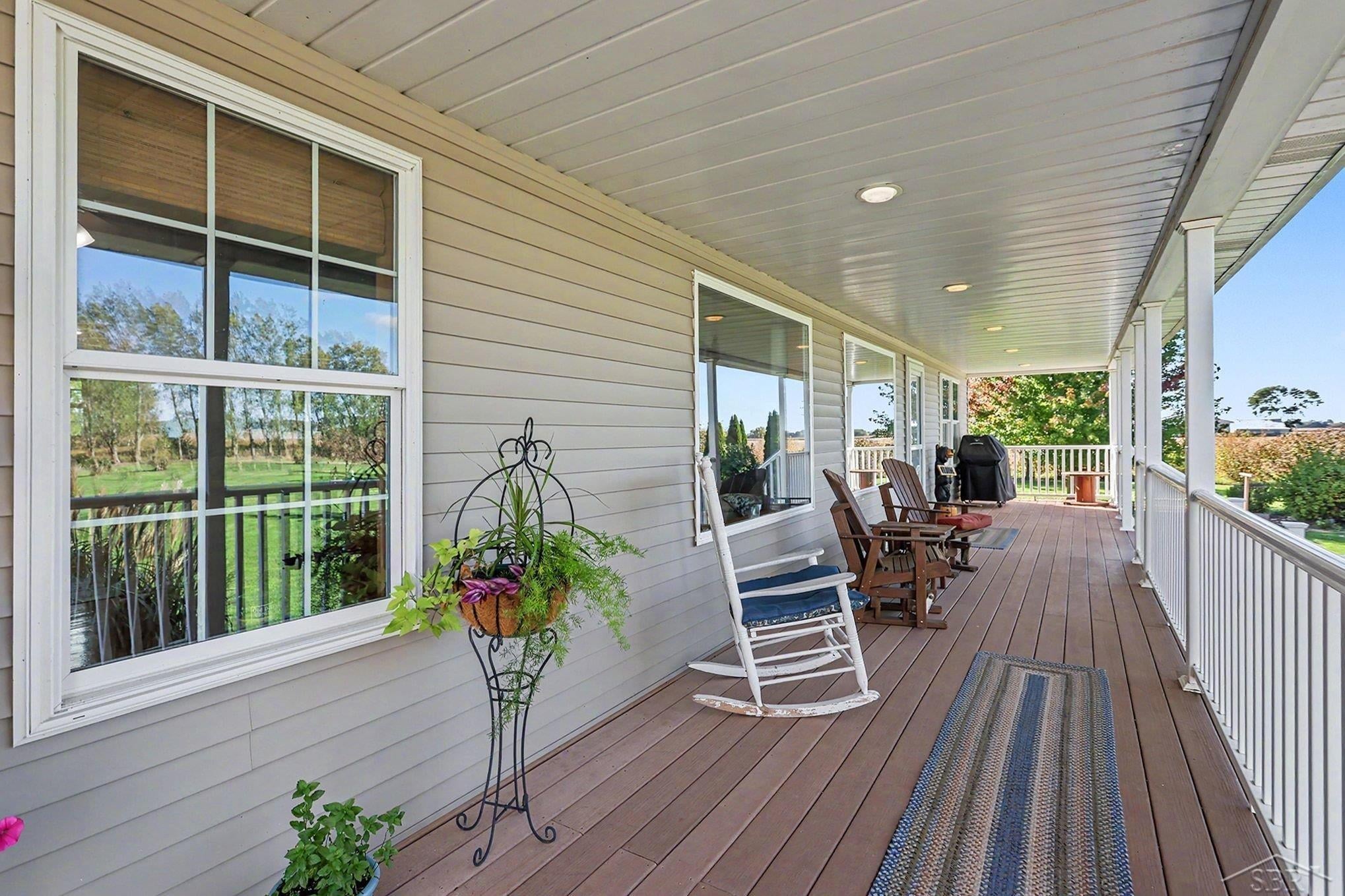 8080 Peet Road Chesaning, MI 48616 - Photo 5 of 32 Gallery Image 5