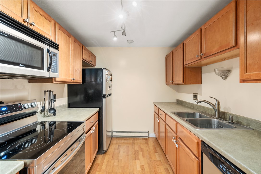 117 John Street, Unit 14 Lincoln, RI 02865 - Photo 5 of 13