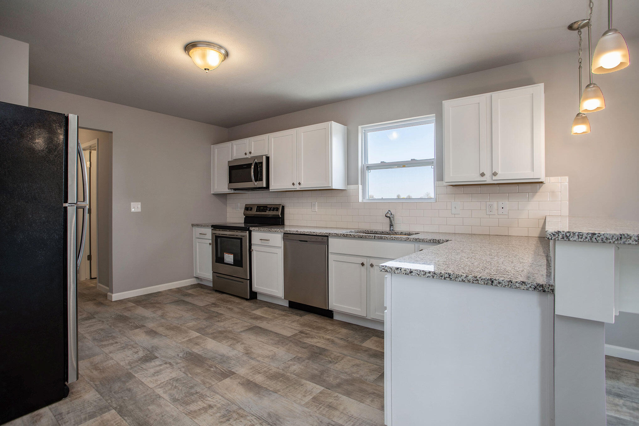 610 Oklahoma Drive Three Rivers, MI 49093 - Photo 8 of 29 GF2105-i1810-Kitchen