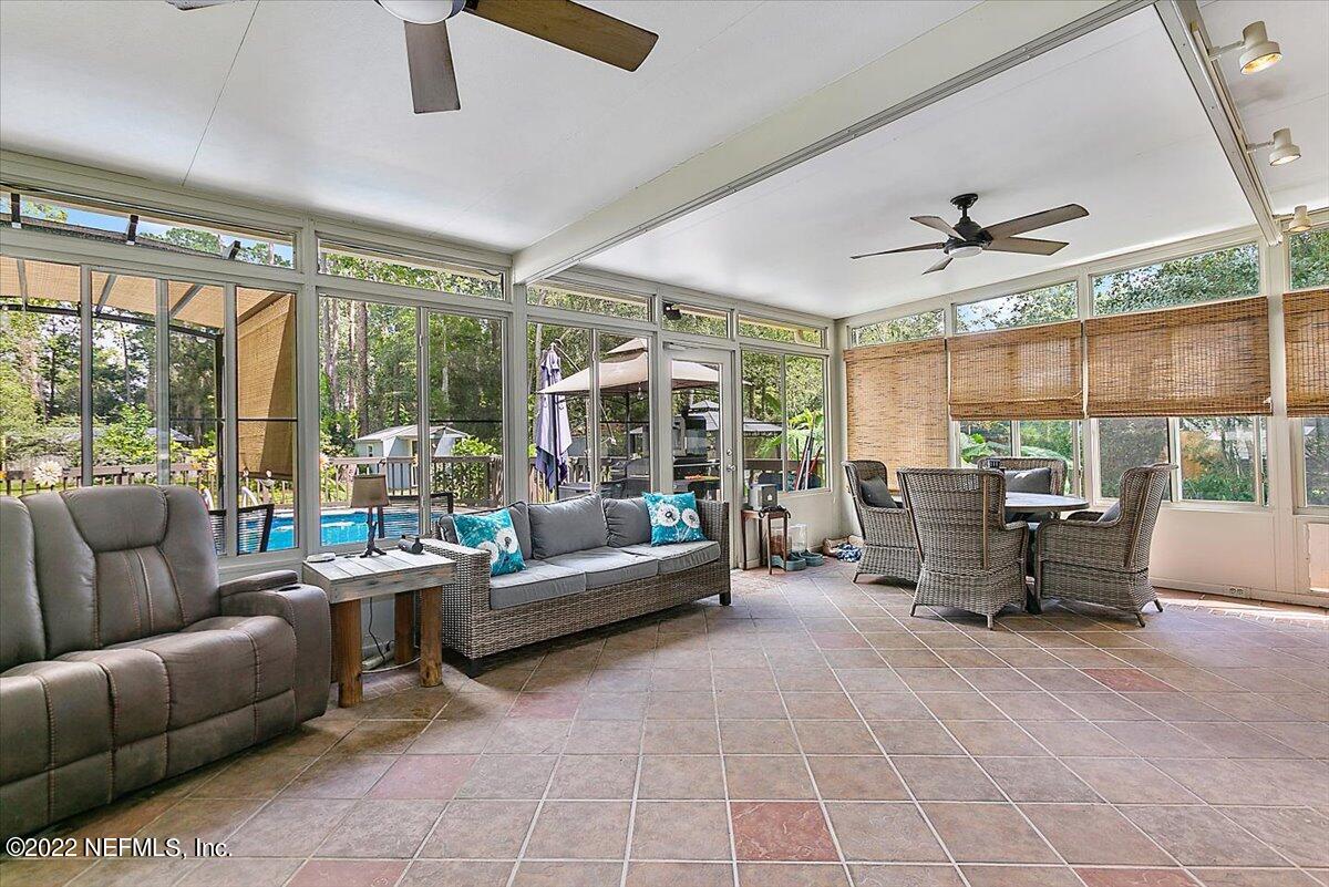 10693 Coleman Road Jacksonville, FL 32257 - Photo 8 of 23 08-Sun Room