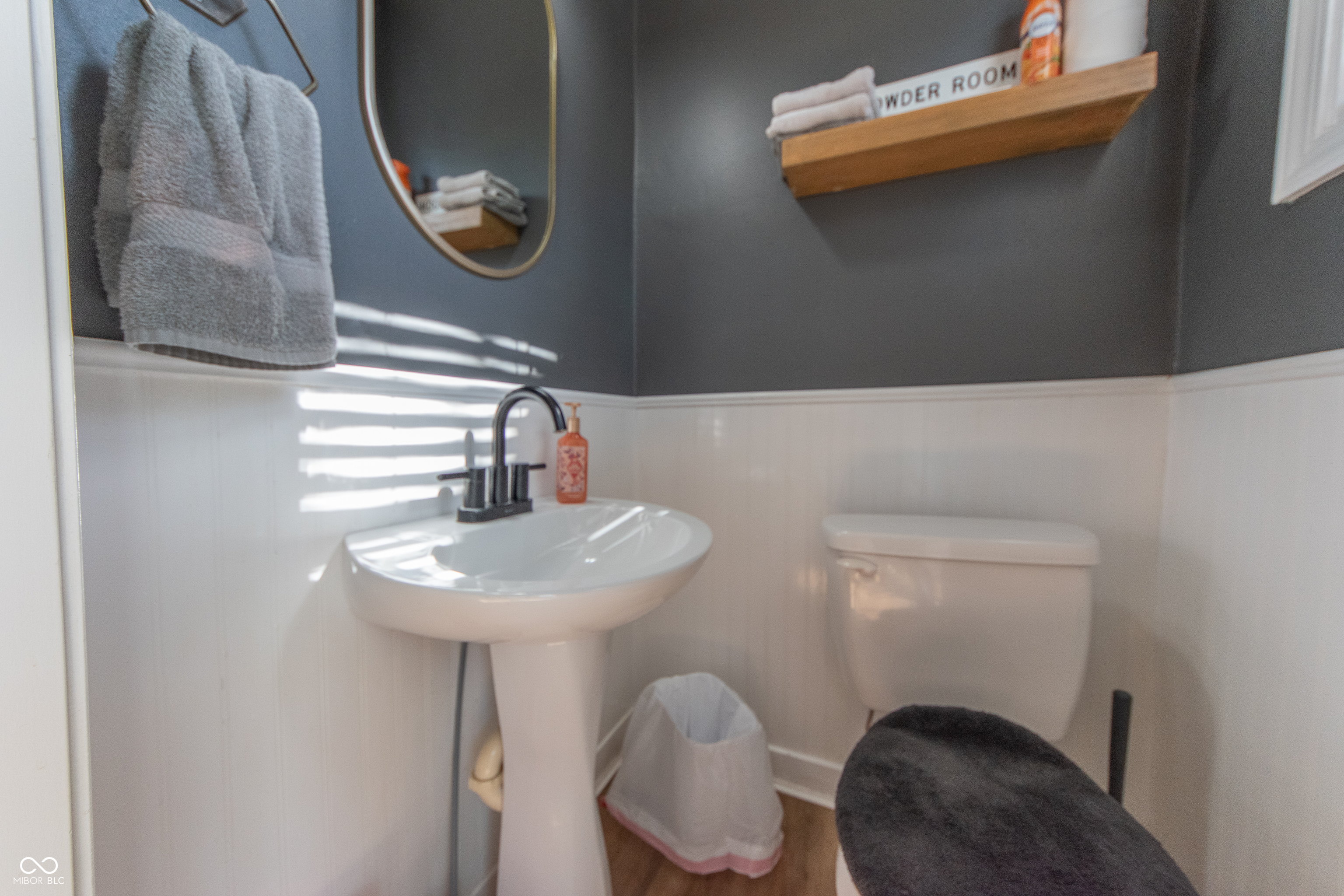 902 18th Street Columbus, IN 47201 - Photo 13 of 34