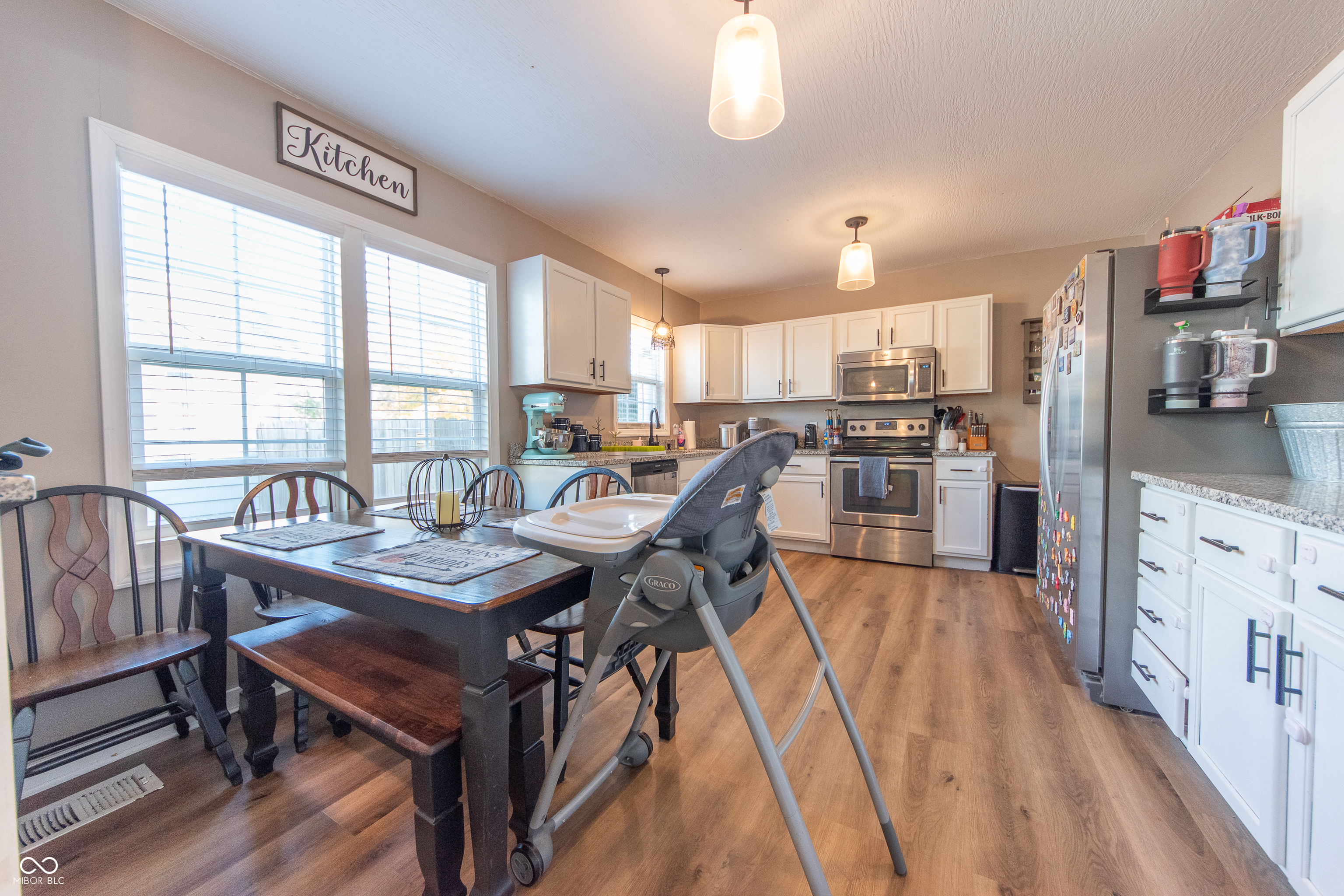 902 18th Street Columbus, IN 47201 - Photo 10 of 34