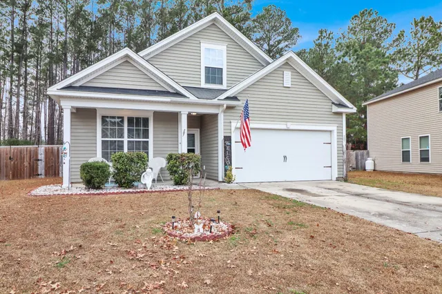 $399,000 | 207 Short Woods Court, Summerville, SC 29486