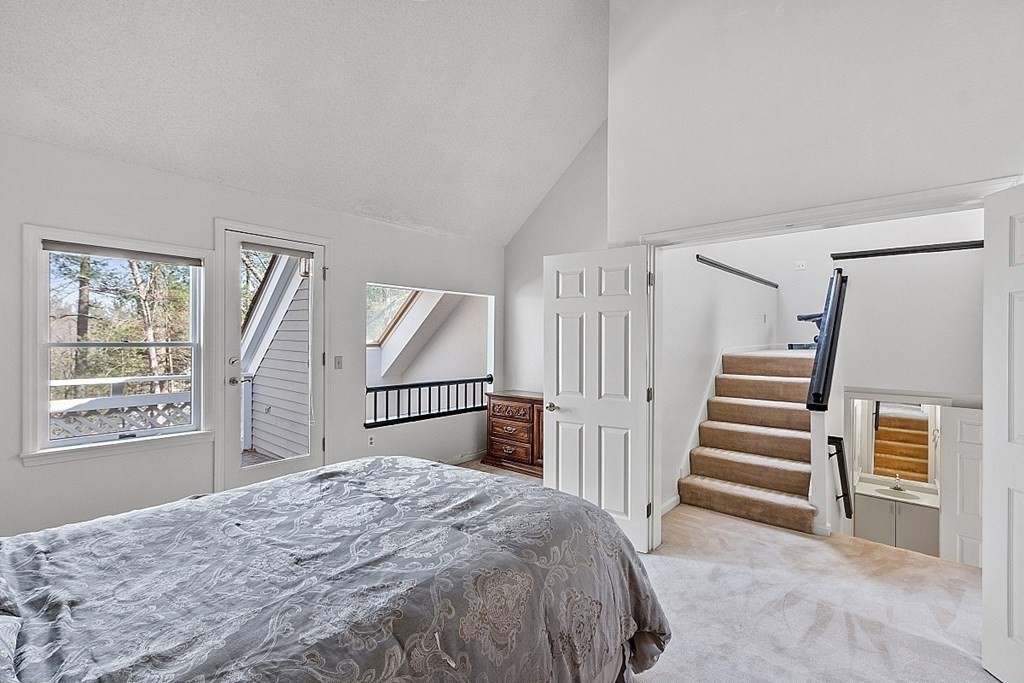 67 Cherry Hollow Road, Unit 67 Nashua, NH 03062 - Photo 13 of 42 Gallery Image 13