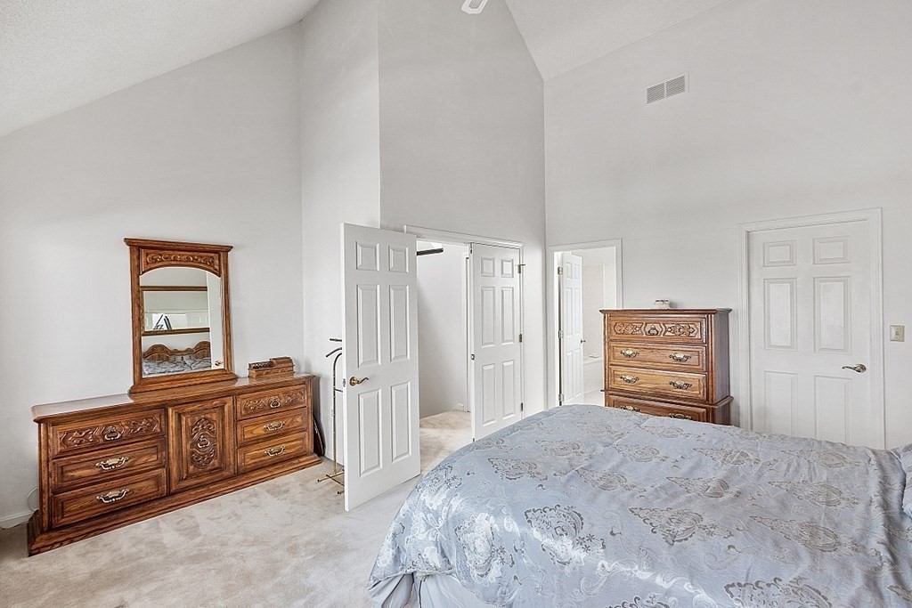 67 Cherry Hollow Road, Unit 67 Nashua, NH 03062 - Photo 15 of 42 Gallery Image 15