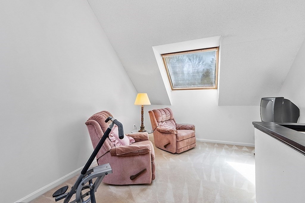 67 Cherry Hollow Road, Unit 67 Nashua, NH 03062 - Photo 22 of 42 Gallery Image 22