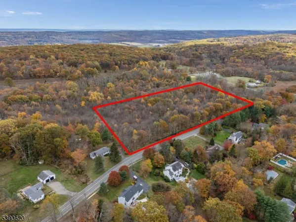 $310,000 | 117 East Springtown Road, Long Valley, NJ 07853