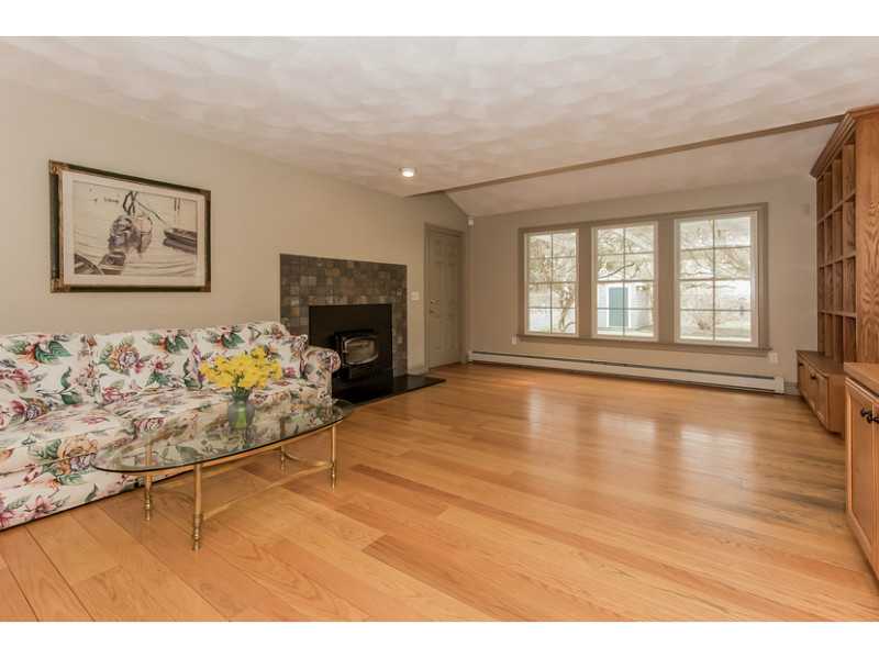 76 Williams Road Smithfield, RI 02917 - Photo 11 of 25 Den/Family/Great Room.