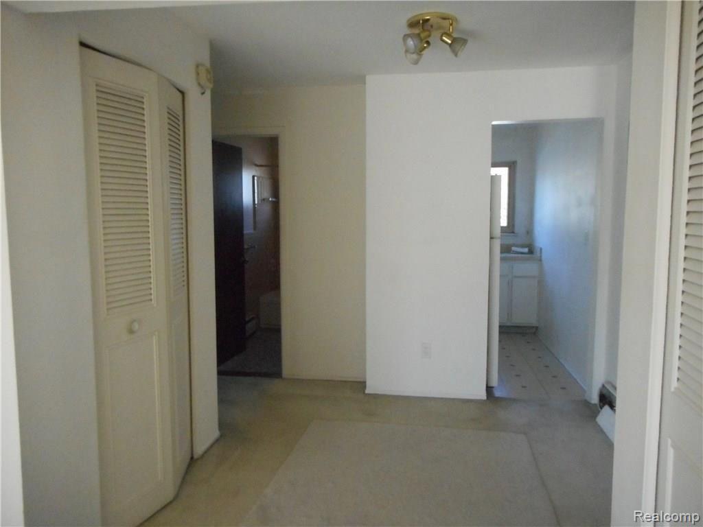 2859 East Maple Road Birmingham, MI 48009 - Photo 5 of 10 Maple2859u17_05.JPG