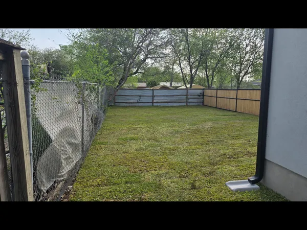 $2,150 | 2610 Woodbury Drive, Unit 102, San Antonio, TX 78217