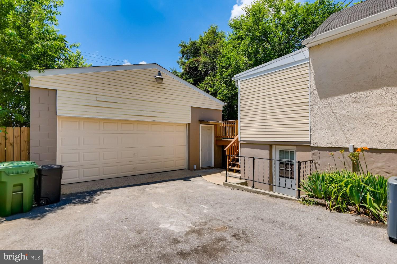 5726 Onnen Road Baltimore, MD 21206 - Photo 2 of 29 Gallery Image 2