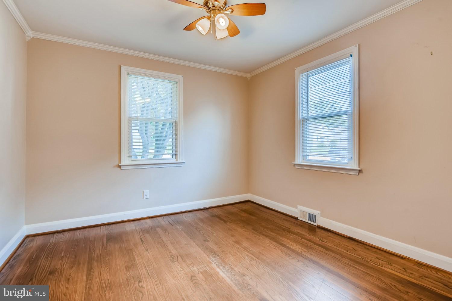 5726 Onnen Road Baltimore, MD 21206 - Photo 11 of 29 Gallery Image 11