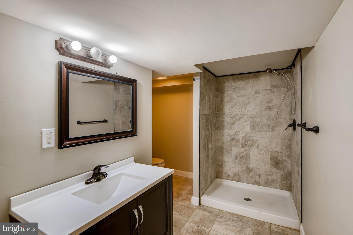 5726 Onnen Road Baltimore, MD 21206 - Photo 20 of 29 Gallery Image 20