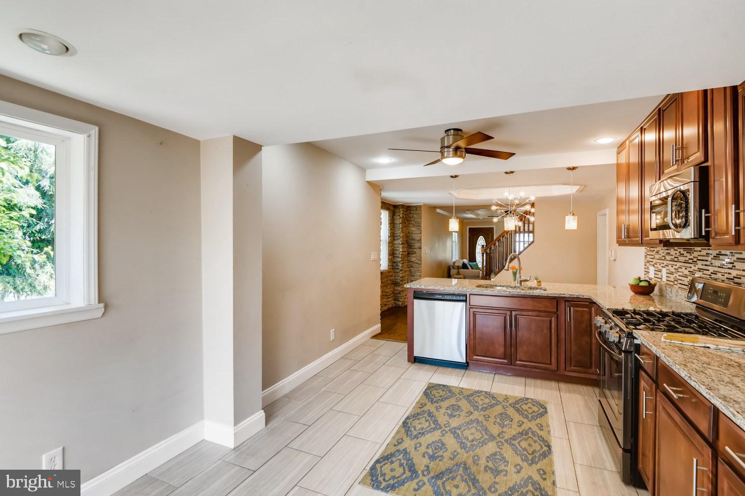 5726 Onnen Road Baltimore, MD 21206 - Photo 8 of 29 Gallery Image 8