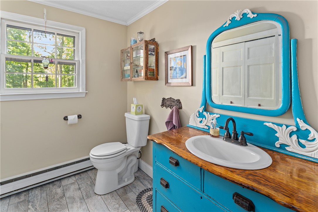 60 Charles Harpin Road Scituate, RI 02825 - Photo 13 of 35