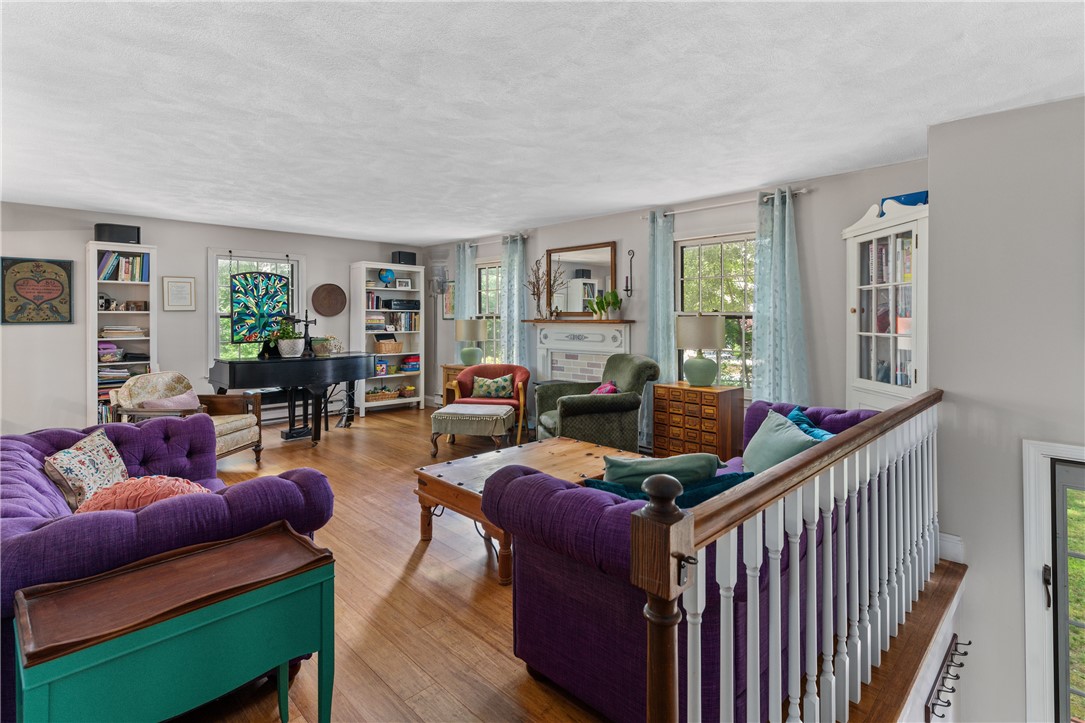 60 Charles Harpin Road Scituate, RI 02825 - Photo 5 of 35
