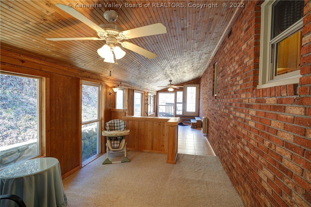 182 Tahoe Road Charleston, WV 25320 - Photo 10 of 27 Gallery Image 10