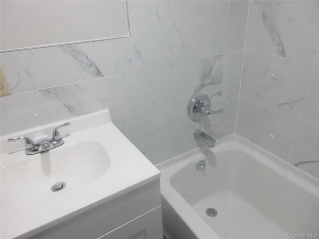 $2,950 | 32 2nd Street, Haverstraw, NY 10927