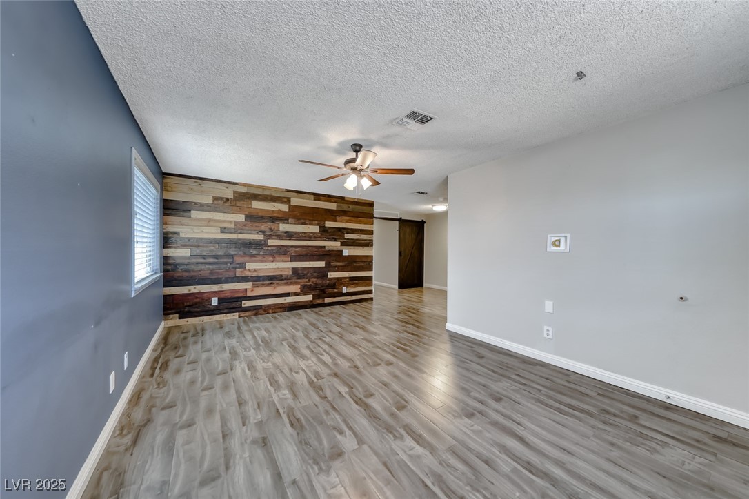 365 West Rochell Drive Henderson, NV 89015 - Photo 5 of 40