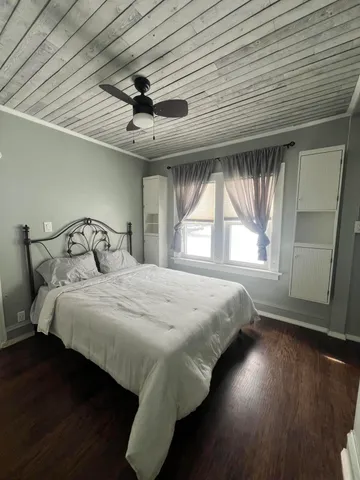 $279,900 | 7715 West Center Street, Milwaukee, WI 53222