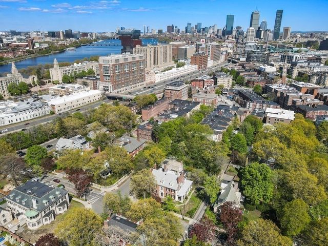 $2,900,000 | 121 Carlton Street, Brookline, MA 02446