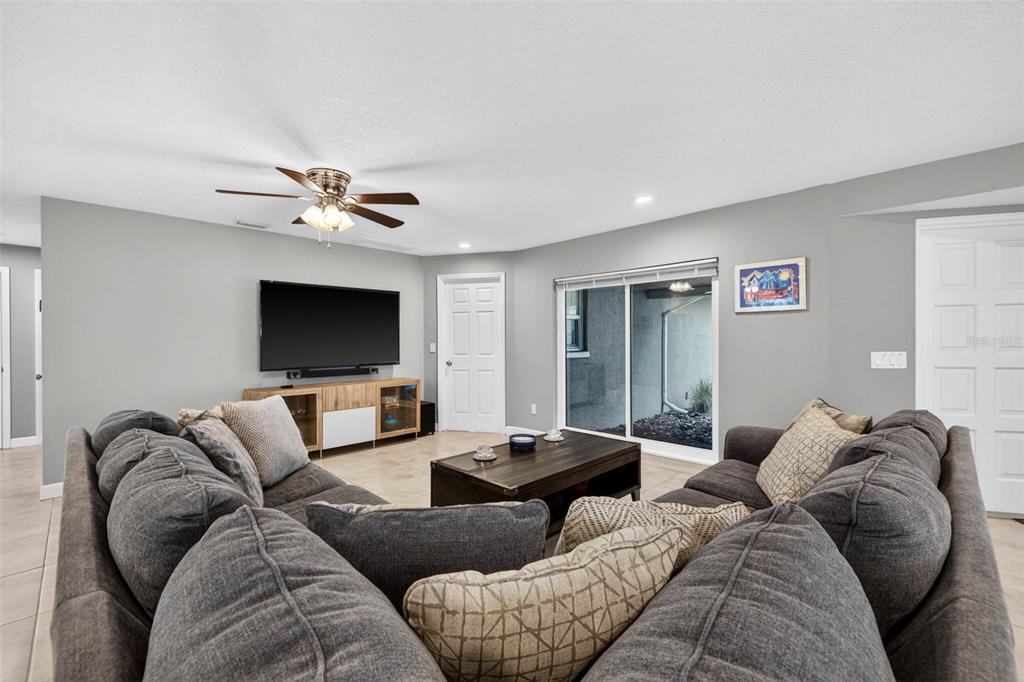 1963 Belleair Road Clearwater, FL 33764 - Photo 8 of 44