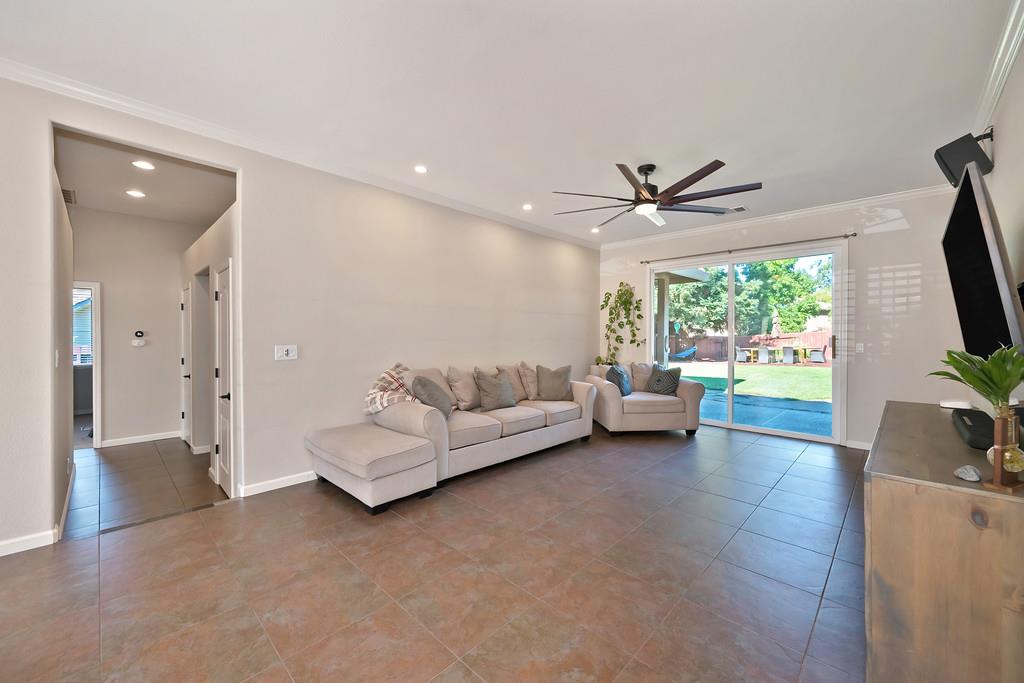 10917 Sunrise Ridge Circle Auburn, CA 95603 - Photo 5 of 98