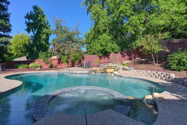 $1,180,000 | 10917 Sunrise Ridge Circle, Auburn, CA 95603