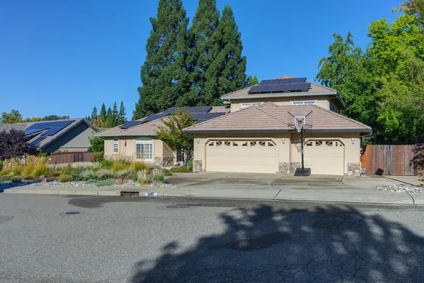 $1,180,000 | 10917 Sunrise Ridge Circle, Auburn, CA 95603