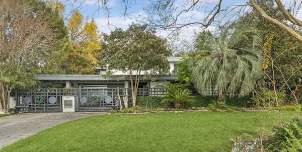 $1,875,000 | 2500 Glen Haven Boulevard, Houston, TX 77030